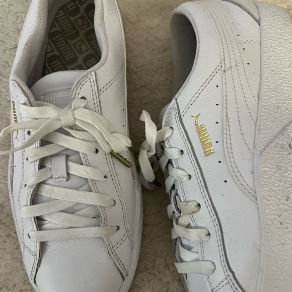 Puma Woman size 11 sneakers - Picture 2 of 4